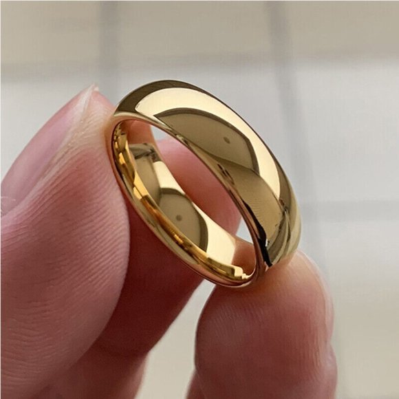Jewelry - 18K Yellow Gold Filled Ring Band Gorgeous Smooth Solid Round Band Size 7